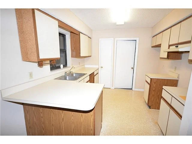 Photo of 2918 SE Orchid Street