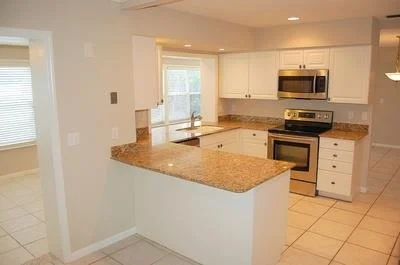 Photo of 3904 SE Fairway East