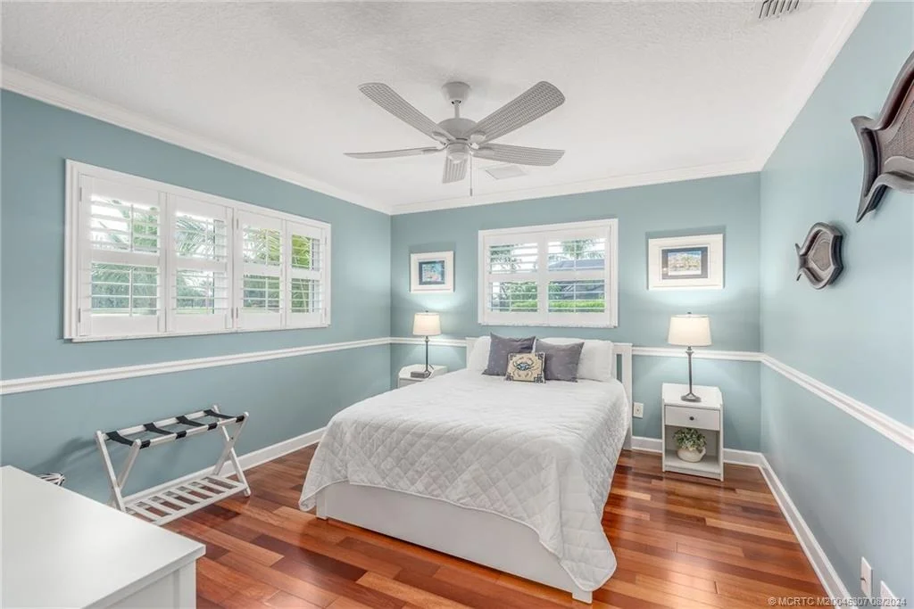 Photo of 4273 SE Fairway E