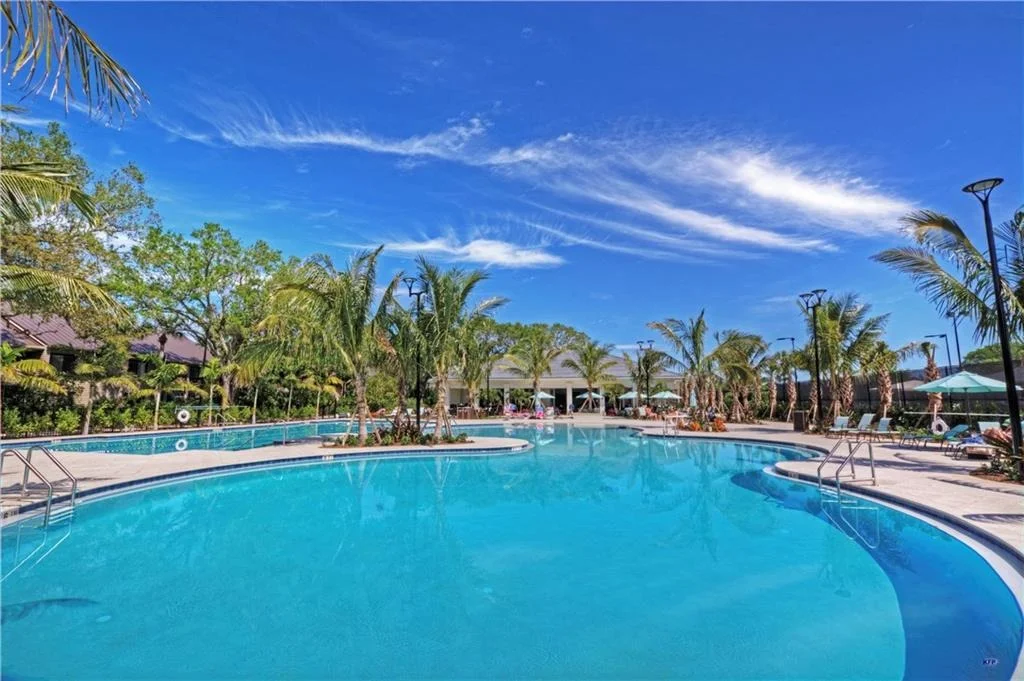 Photo of 6908 SE Pacific Drive