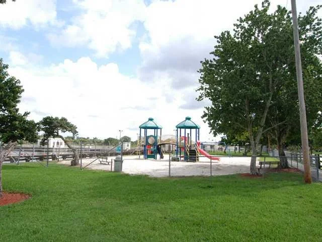 Photo of 1763 SW GREGOR Way