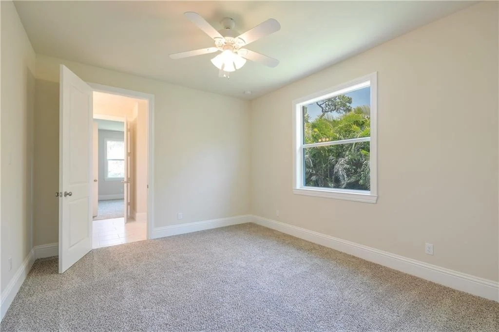 Photo of 2035 NW Fork Road