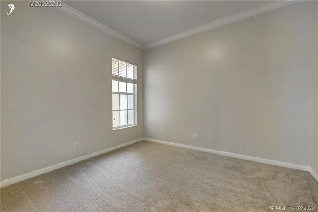 Photo of 1357 SW Eagleglen Place