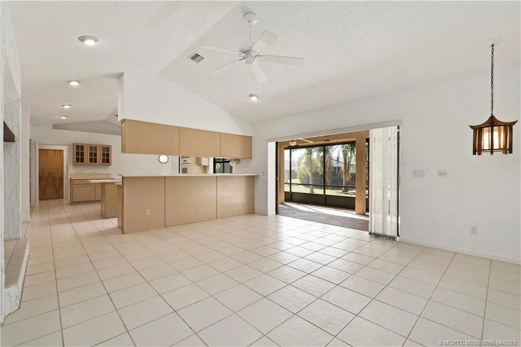 Photo of 5374 SE Inlet Place