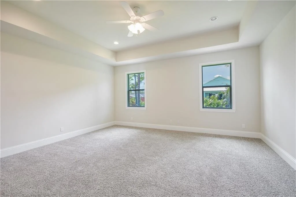 Photo of 2035 NW Fork Road