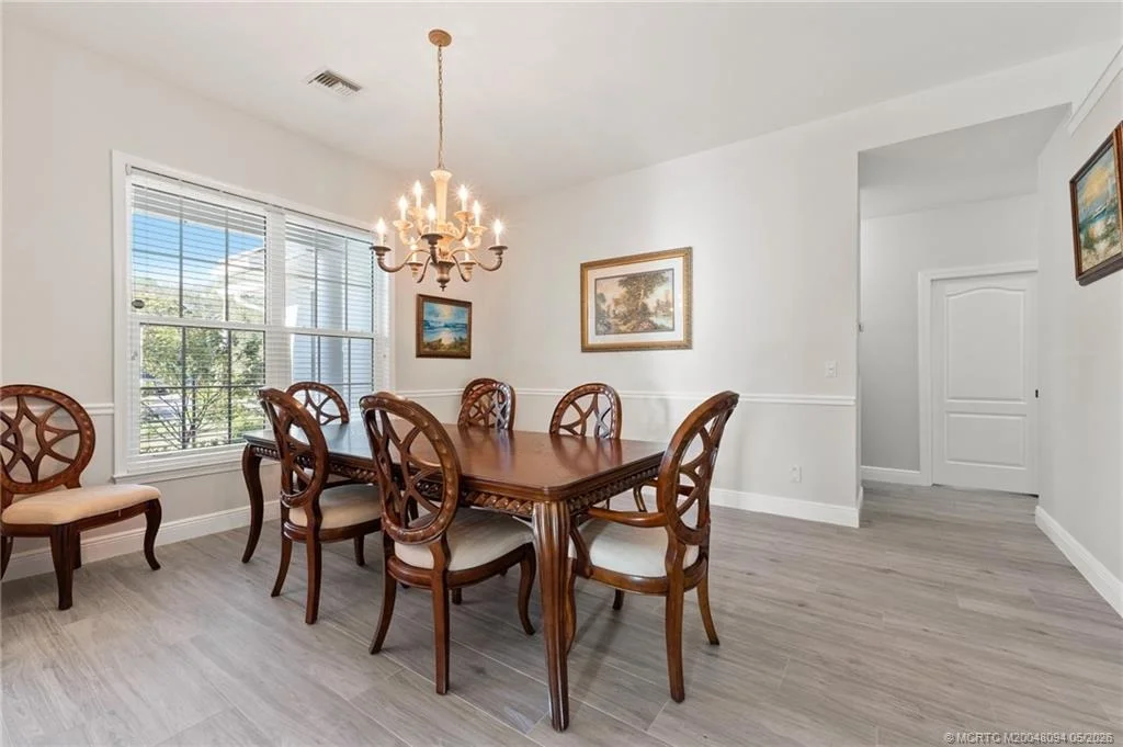 Photo of 1680 SE Cypress Glen Way