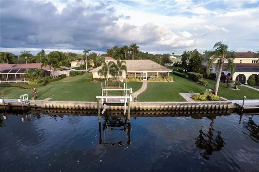 Photo of 3234 SE Fairway E