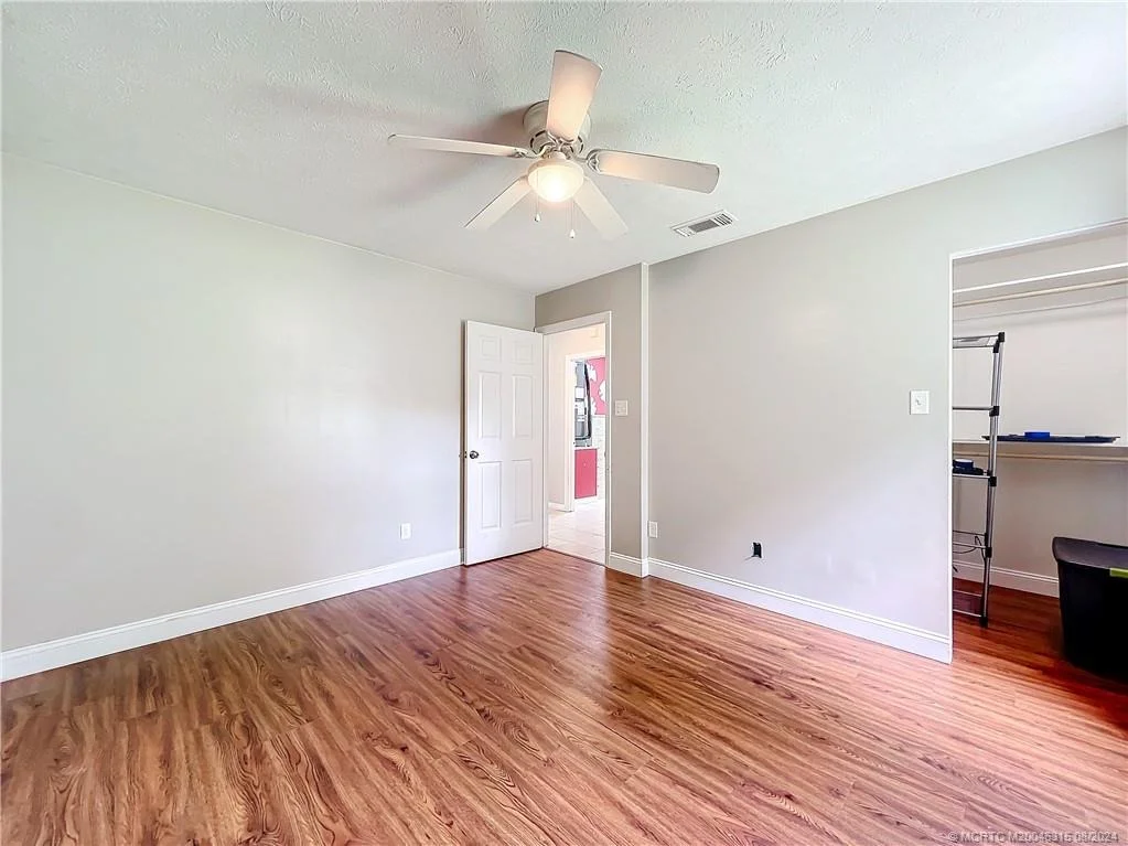 Photo of 5204 Silver Oak Drive