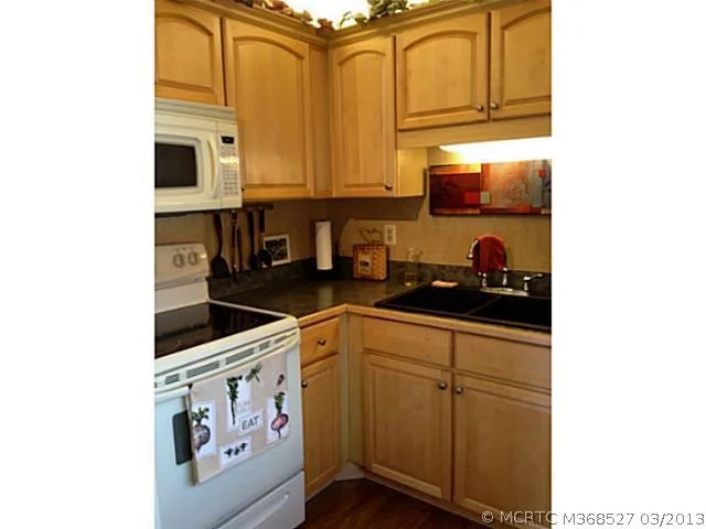 Photo of Unit BB12 at 2600 SE Ocean Boulevard