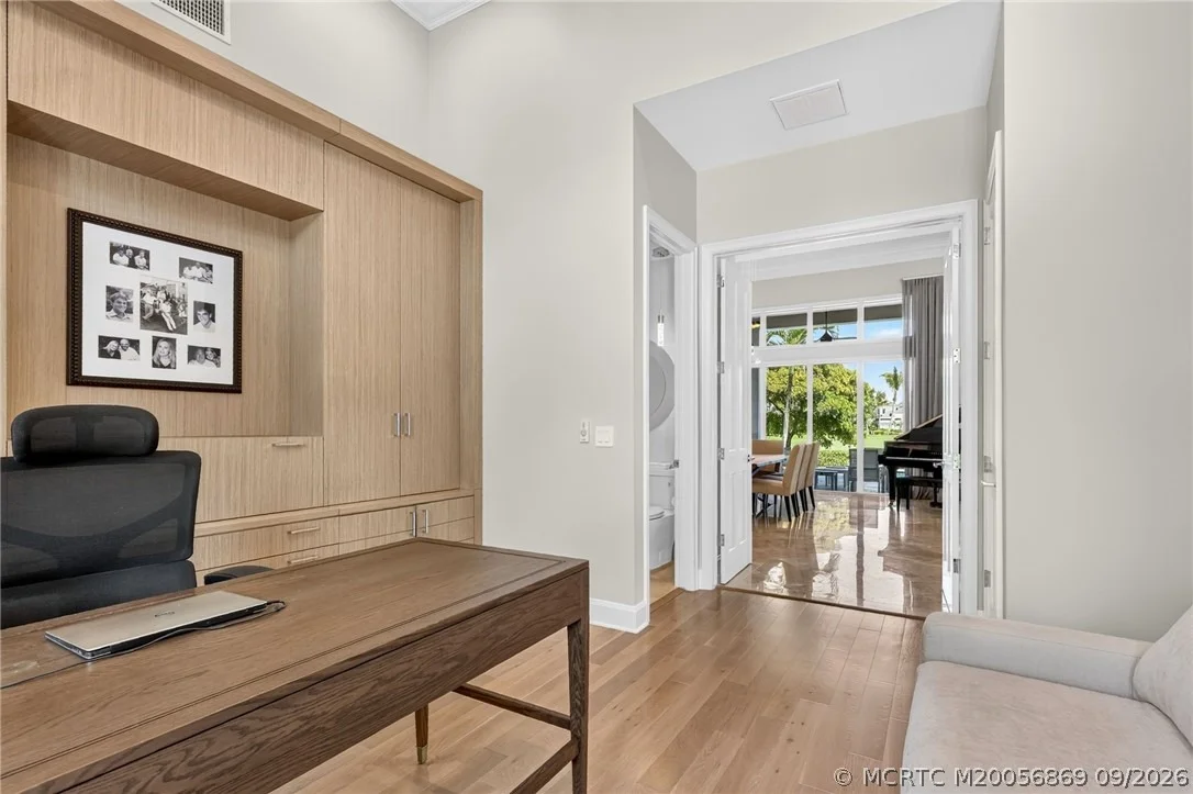 Photo of 7037 SE Harbor Circle