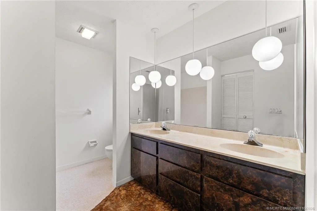 Photo of 4726 SE Manatee Terrace