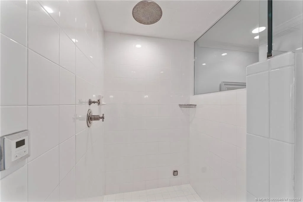 Photo of 4500 NE Spinnaker Point Place