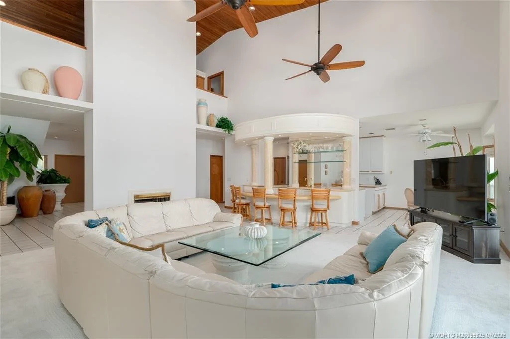 Photo of 114 N Sewalls Point Road