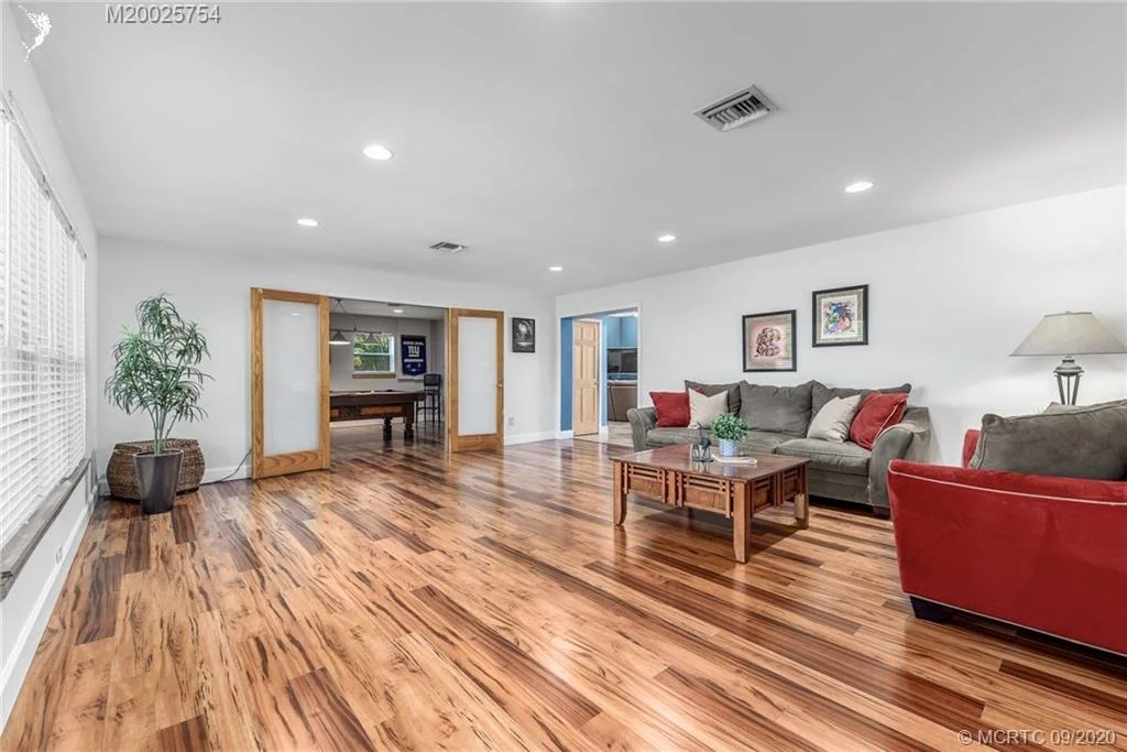 Photo of 1223 NW Spruce Ridge Drive