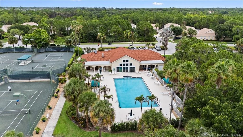 Photo of 2968 SE Racoon Way