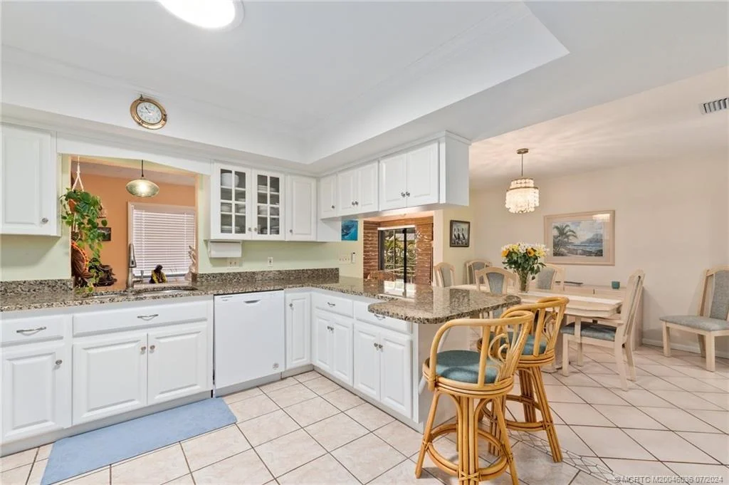 Photo of 4429 SE Bayshore Terrace
