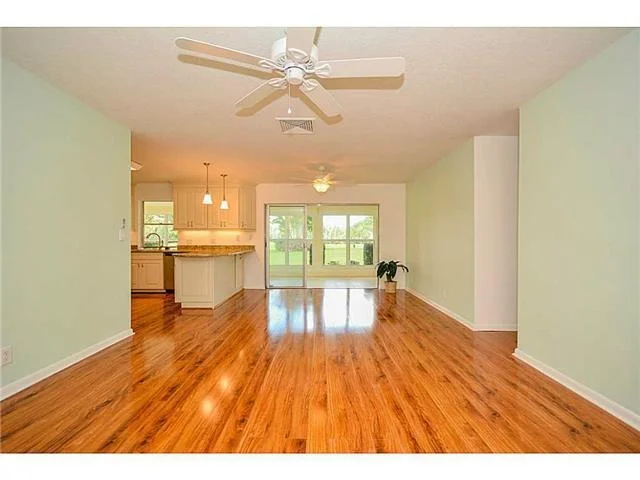Photo of 3953 SE Fairway East