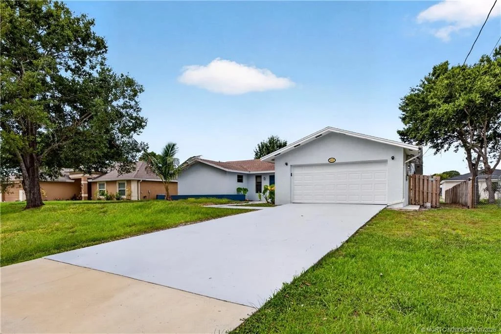 Photo of 5809 Balsam Drive