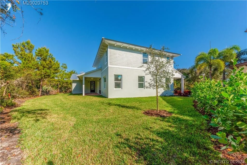 Photo of 1126 NE Post Oak Way