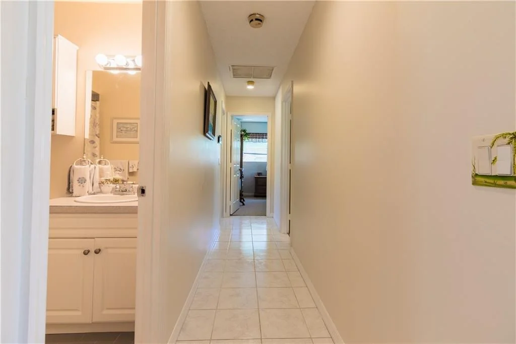 Photo of 704 NW North River Drive