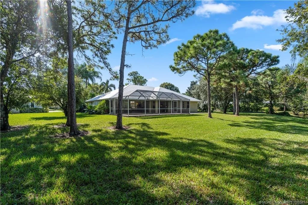 Photo of 515 SE Mill Stream Terrace