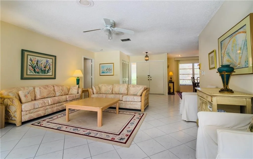 Photo of 2841 SE Fairway W