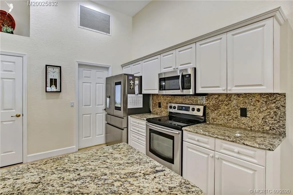 Photo of 3792 SE Fairway W
