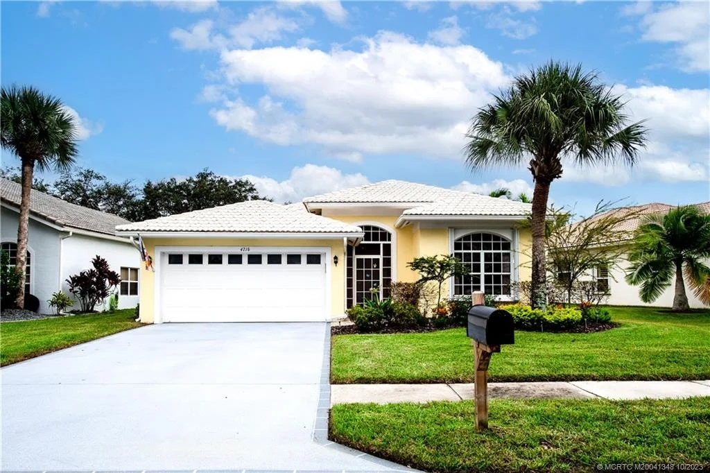 Photo of 4716 SE Mizner Place