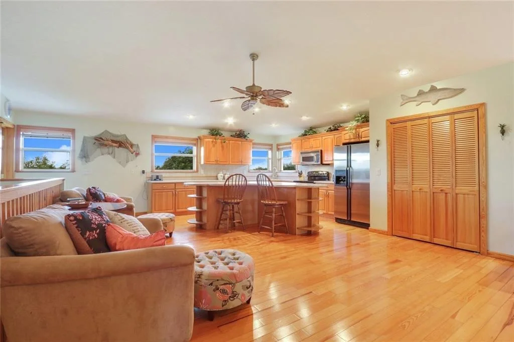 Photo of 4255 NE Sunset Drive