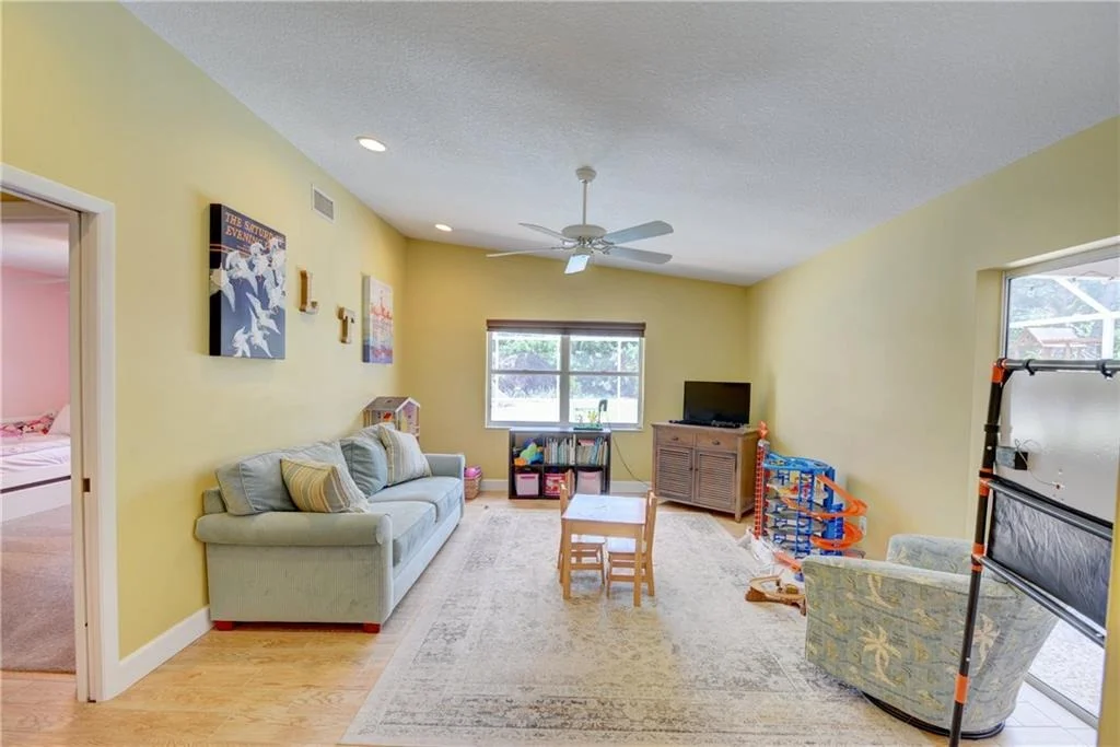 Photo of 1663 NW Spruce Ridge Drive