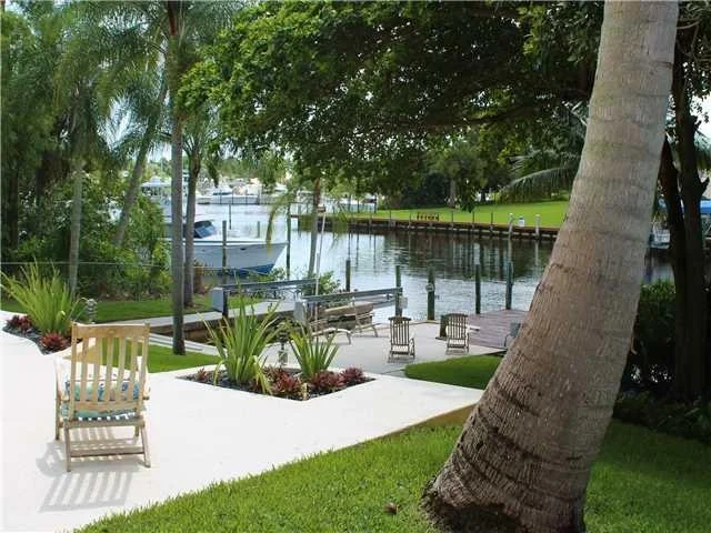 Photo of 3372 SE Inlet Harbor Trail