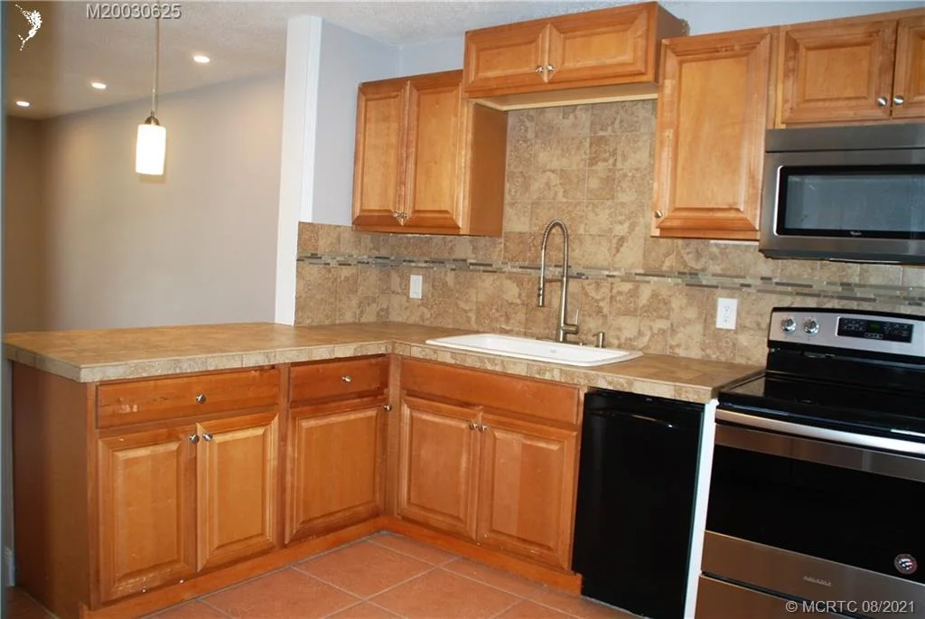 Photo of 2340 NE Rustic Way