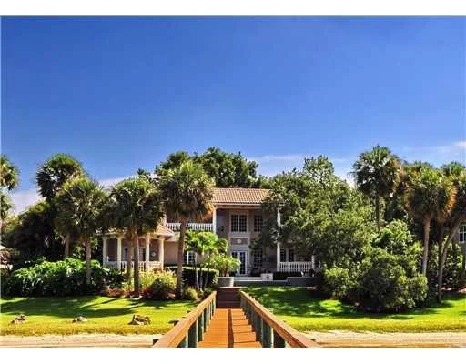 Photo of 20 CASTLE HILL Way