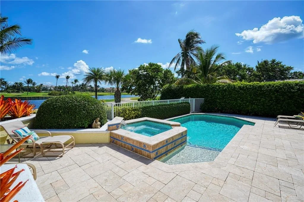 Photo of 6917 SE Harbor Circle