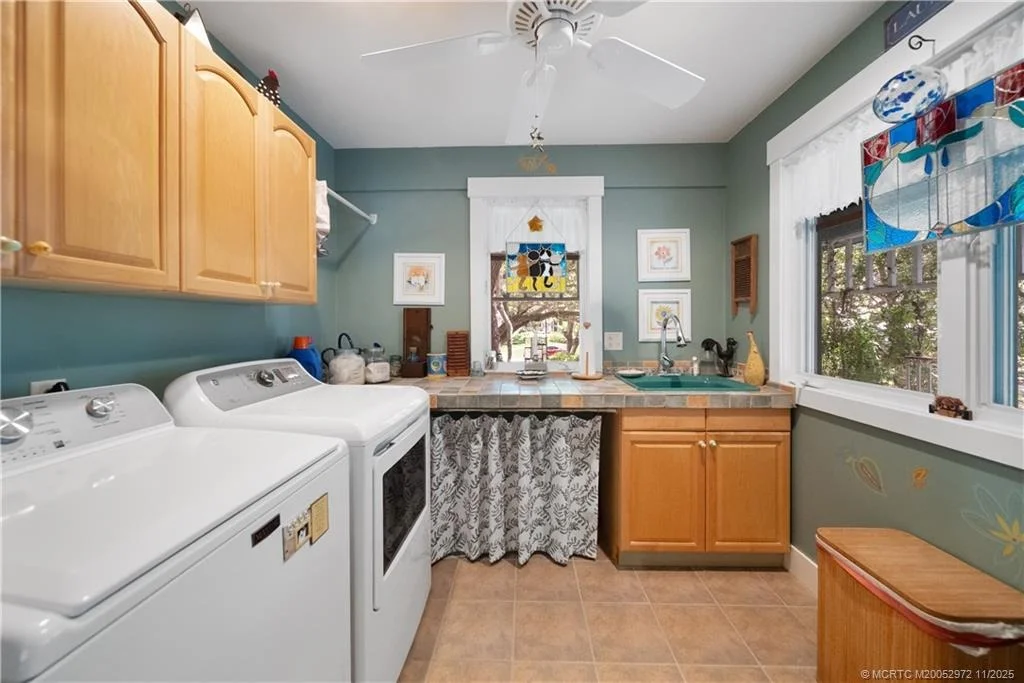 Photo of 12 Oak Hill Way