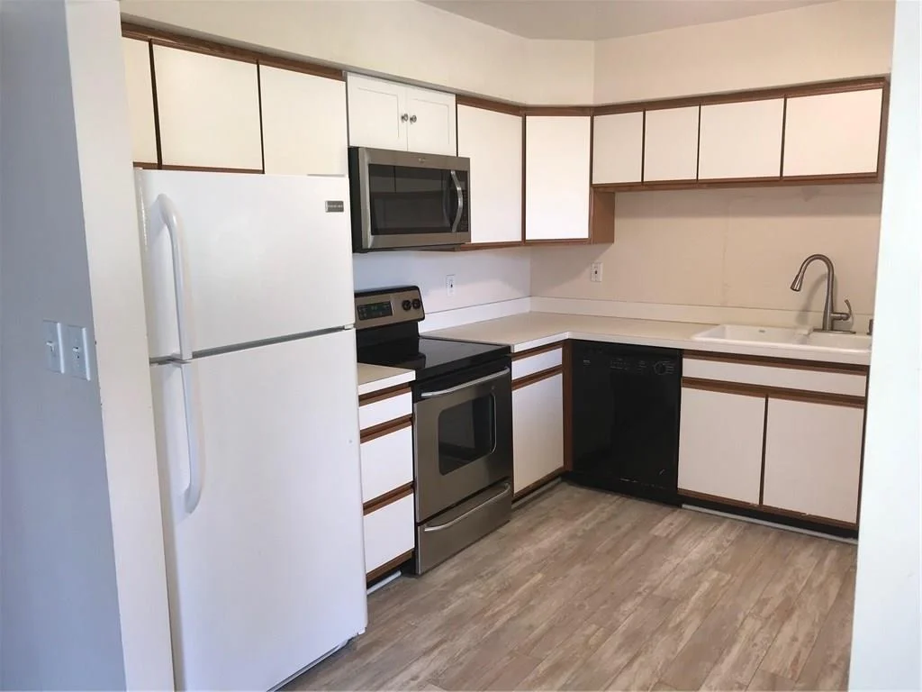 Photo of 1849 NW Pine Tree Way