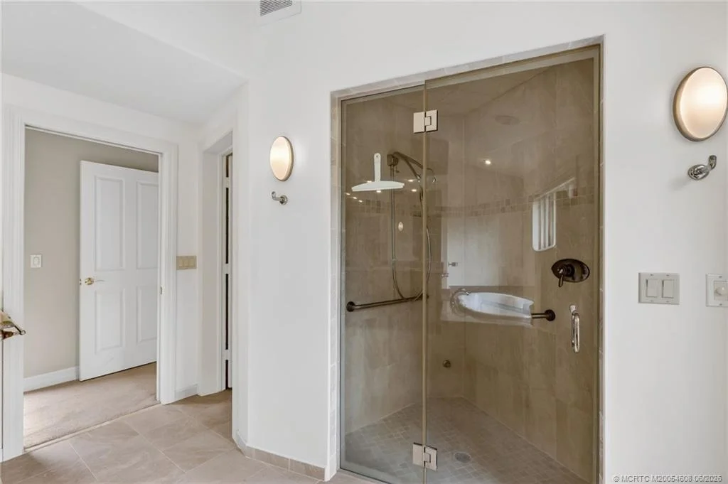 Photo of 9180 SW Star Drive