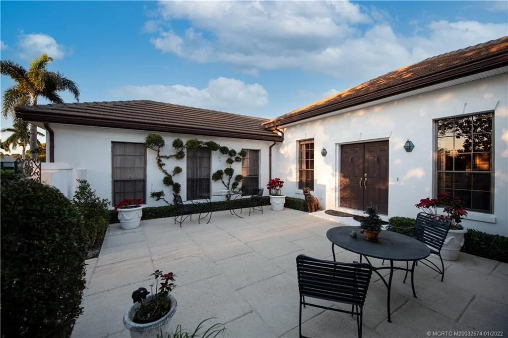 Photo of 4104 SE FAIRWAY E