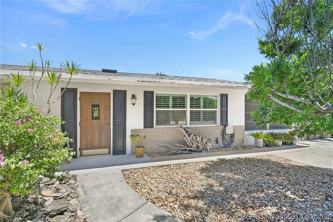 Photo of 76 N El Mar Drive