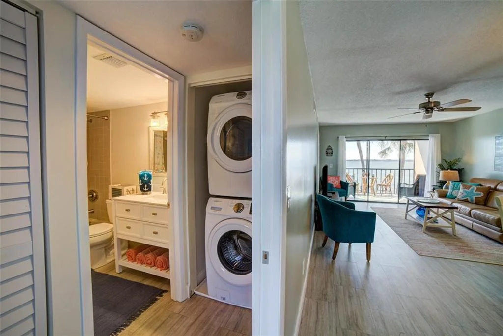 Photo of Unit 303 at 4620 NE Sandpebble Trace