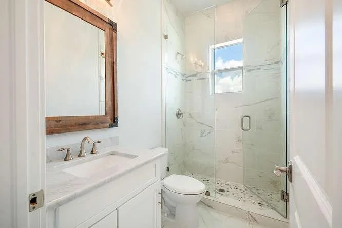 Photo of 403 SE Coconut Avenue