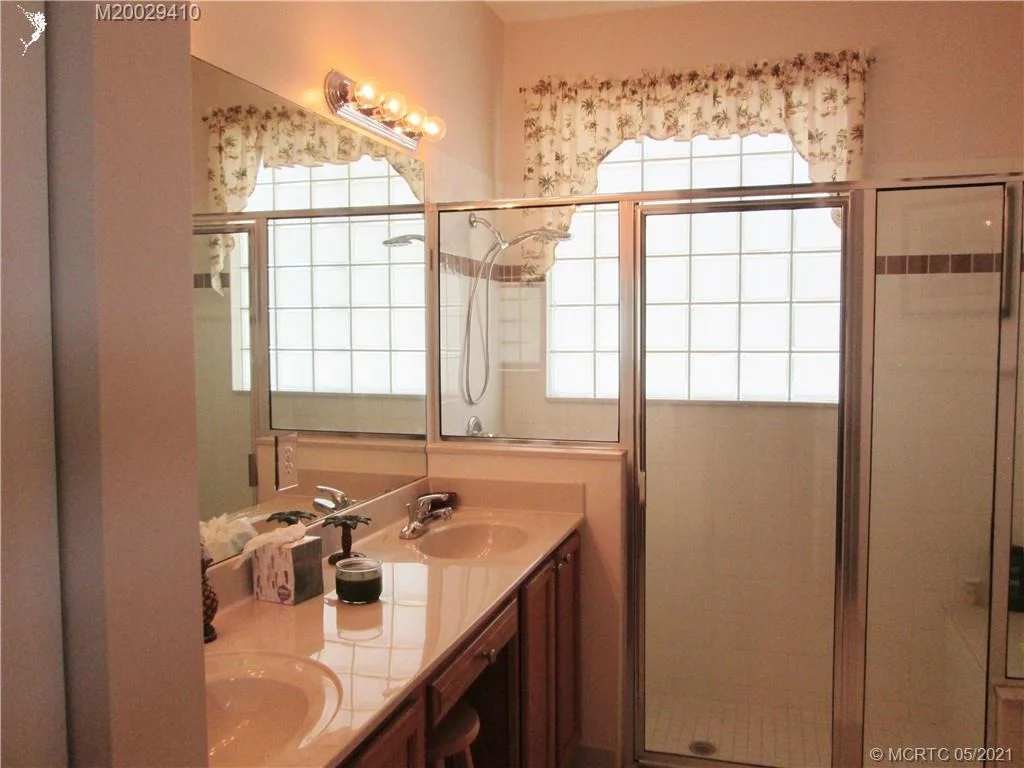 Photo of 1381 SE Legacy Cove Circle