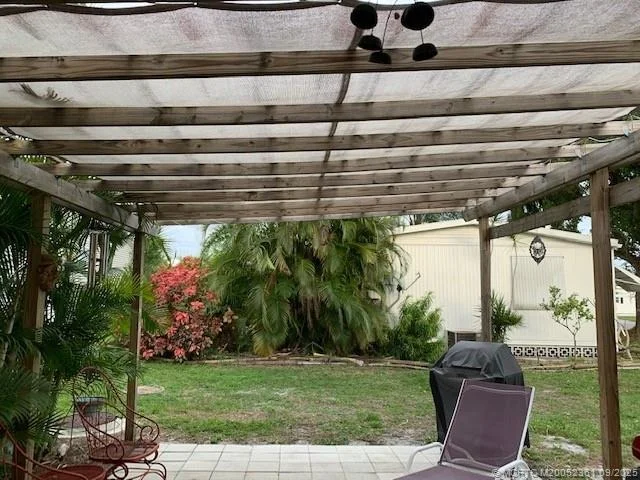 Photo of 6450 Birch Lane