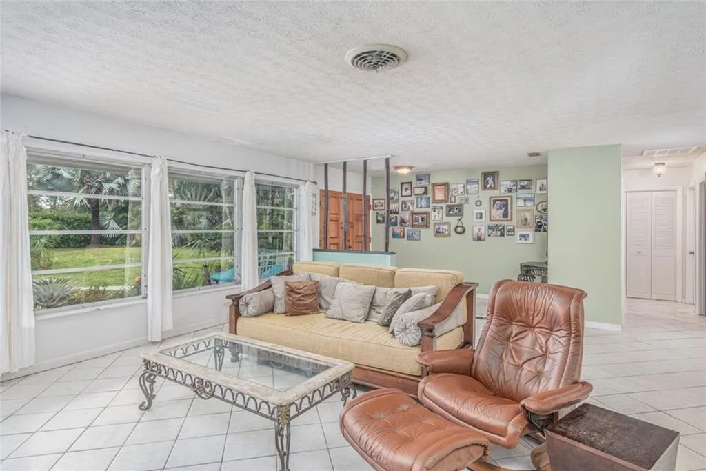 Photo of 1128 NW Fork Road