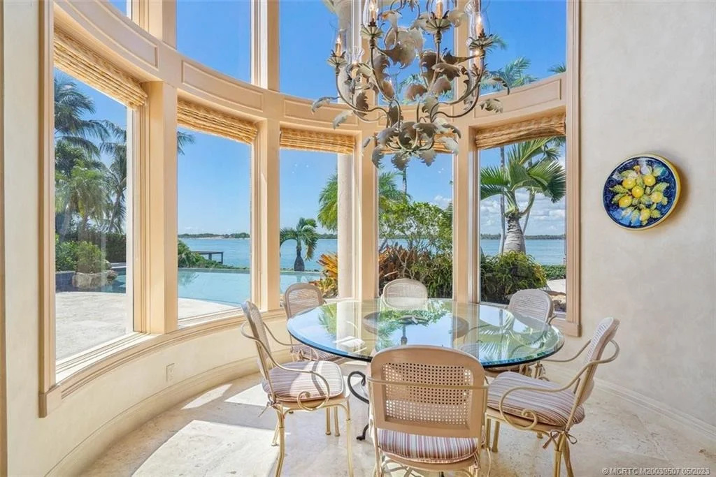 Photo of 7032 SE Harbor Circle