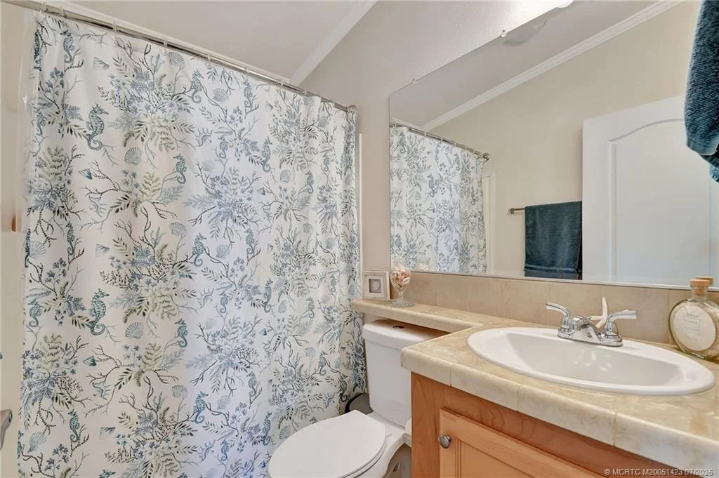 Photo of 4449 Royal Manor Boulevard