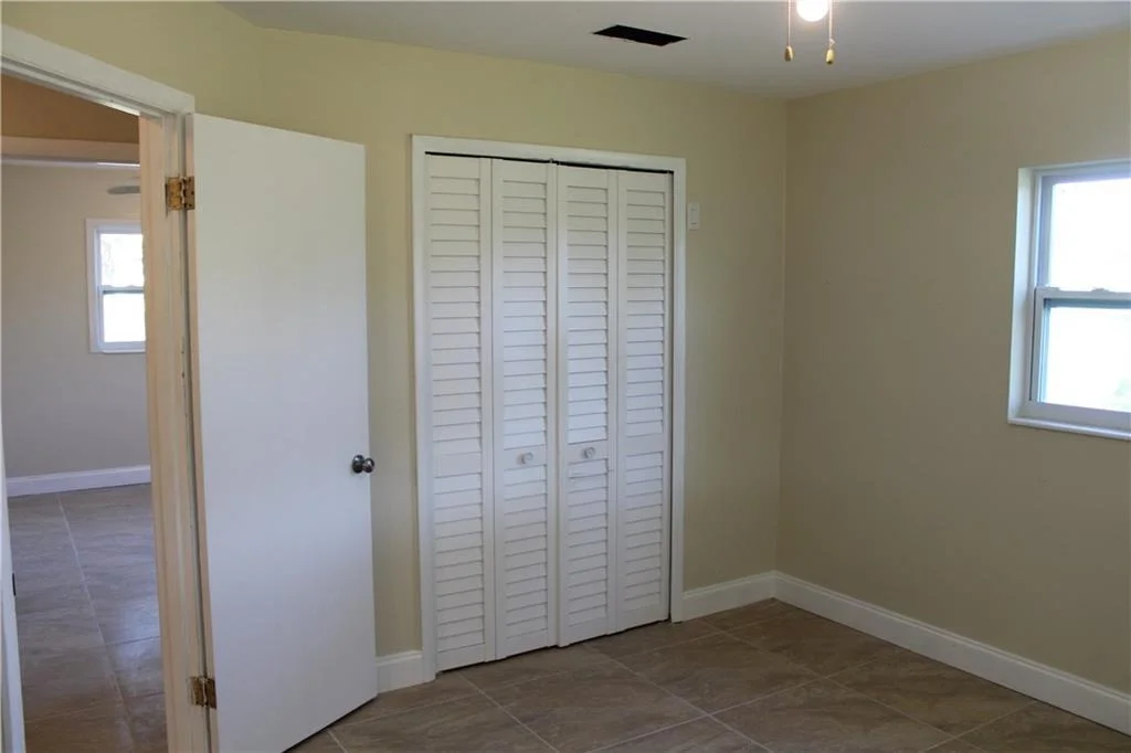 Photo of 2210 NW Sunset Boulevard
