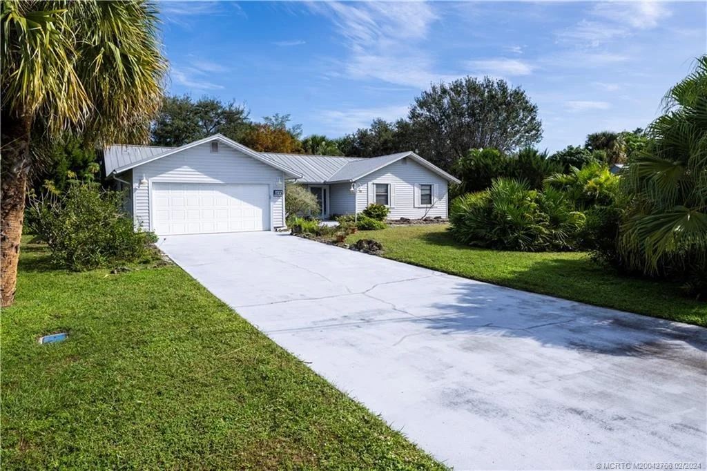 Photo of 700 NW North River Drive
