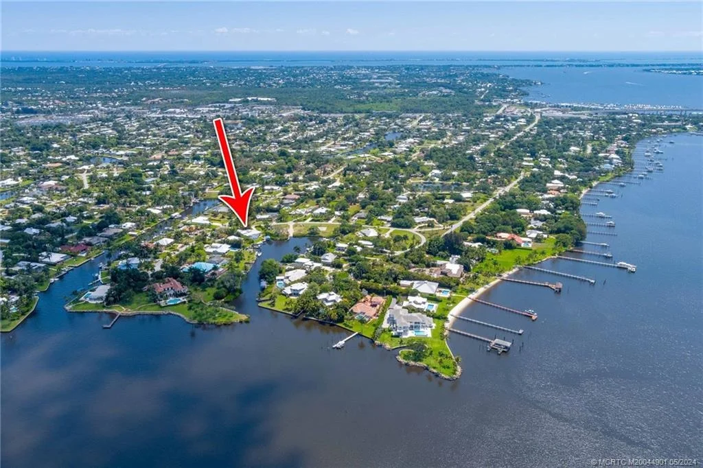 Photo of 1686 NW Harbor Place