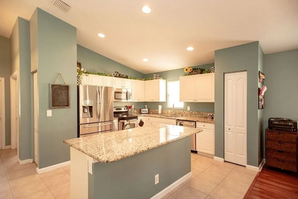 Photo of 2672 SW Regency Road
